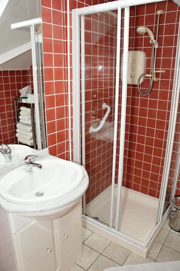 Cloneen House Bed & Breakfast Трамор Номер фото